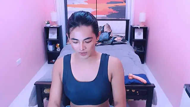 Snapshot of MiamoreAmara69 chatting on July 5, 2026, 8:43 am MiamoreAmara69 online show from July 5, 2026, 8:43 am
