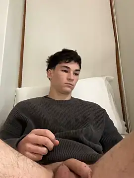 xxuserxx    online show from June 30, 2026, 3:28 am