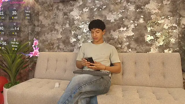 Maximiliano Young online show from June 9, 2026, 1:01 pm