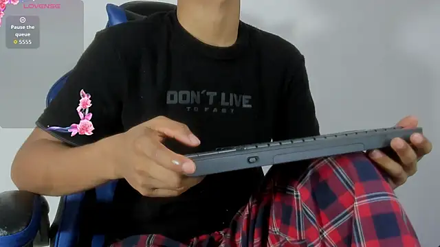 Maximiliano Young online show from July 2, 2026, 1:39 pm