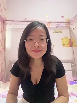 TangTang0530 online show from June 17, 2026, 10:03 am