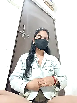 savita97567 online show from June 10, 2026, 11:39 pm