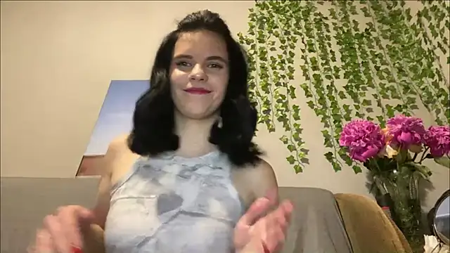 SumikoGershon online show from May 31, 2026, 7:25 pm