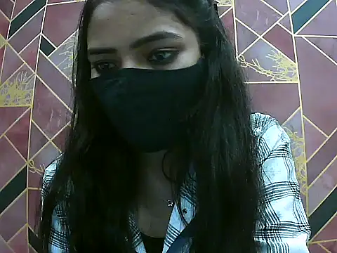 Hot-Roshni online show from June 21, 2026, 6:14 pm