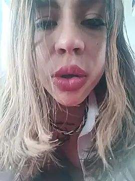 Snapshot of CleoDely chatting on June 26, 2026, 9:42 pm CleoDely online show from June 26, 2026, 9:42 pm