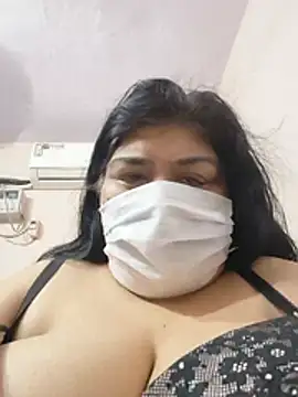 Snapshot of simranjeet_kaur69 chatting on July 9, 2026, 10:42 pm simranjeet kaur69 online show from July 9, 2026, 10:42 pm