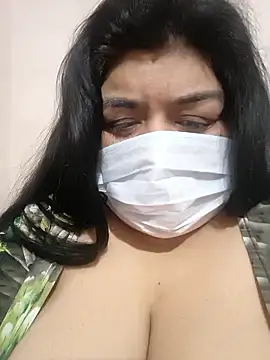 Snapshot of simranjeet_kaur69 chatting on June 13, 2026, 9:51 am simranjeet kaur69 online show from June 13, 2026, 9:51 am