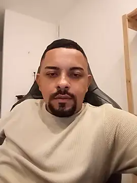 valmirpkl online show from June 22, 2026, 2:28 am