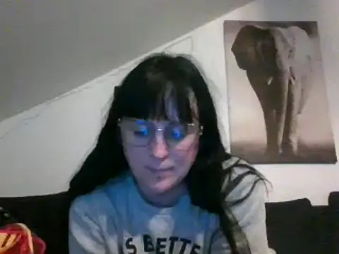 Snapshot of sexujuly88 chatting on February 17, 2025, 10:05 pm sexujuly88 online show from February 17, 2025, 10:05 pm