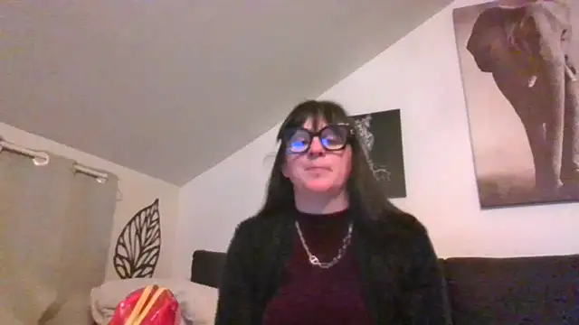 sexujuly88 online show from May 17, 2026, 9:04 pm