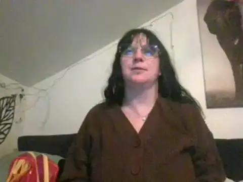 Snapshot of sexujuly88 chatting on February 4, 2025, 10:13 pm sexujuly88 online show from February 4, 2025, 10:13 pm