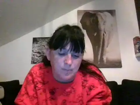 Snapshot of sexujuly88 chatting on September 9, 2025, 9:24 pm sexujuly88 online show from September 9, 2025, 9:24 pm