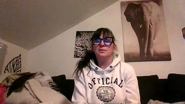 sexujuly88 online show from March 19, 2026, 10:32 pm