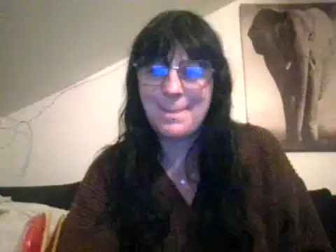 Snapshot of sexujuly88 chatting on February 6, 2025, 10:21 pm sexujuly88 online show from February 6, 2025, 10:21 pm