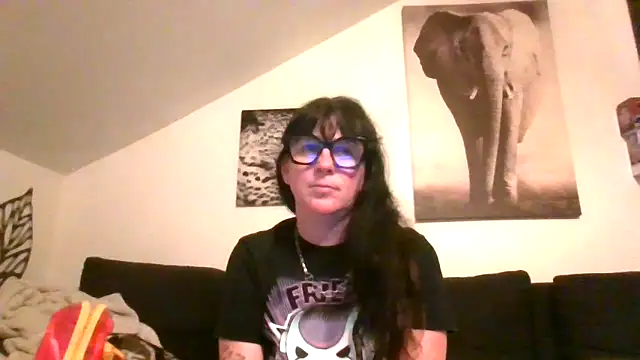 sexujuly88 online show from May 27, 2026, 9:11 pm