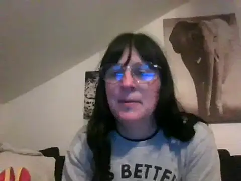 Snapshot of sexujuly88 chatting on October 22, 2025, 9:24 pm sexujuly88 online show from October 22, 2025, 9:24 pm