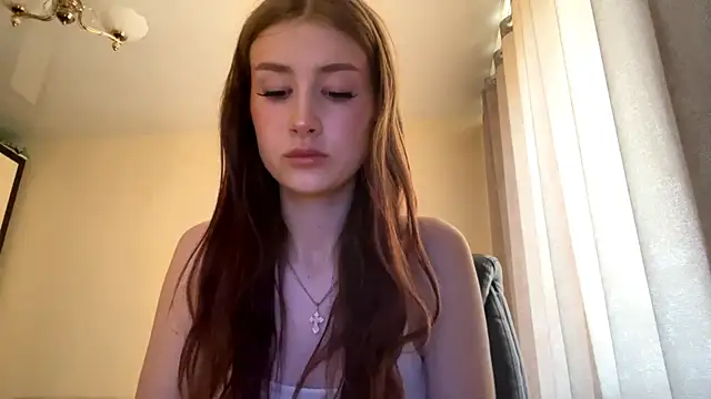 Kitty M0rphes online show from June 24, 2026, 6:12 am
