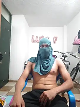 Cristianwiwif online show from June 20, 2026, 1:49 pm