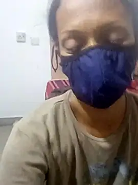 slfuncouple online show from June 28, 2026, 4:52 am