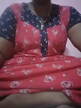 Snapshot of Tamilvalarmathi chatting on July 13, 2026, 5:01 pm Tamilvalarmathi online show from July 13, 2026, 5:01 pm