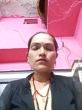 Snapshot of HOjuli9696 chatting on June 1, 2026, 2:06 pm HOjuli9696 online show from June 1, 2026, 2:06 pm