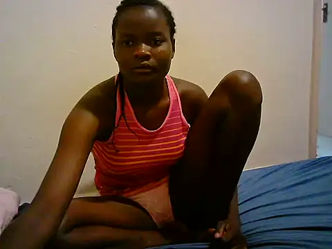 BerryJulie online show from July 9, 2026, 9:47 pm