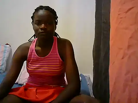BerryJulie online show from June 5, 2026, 7:25 am