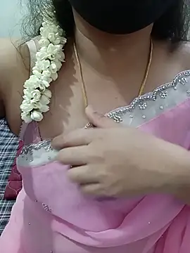 Snapshot of Anushka_tamil_kannada chatting on July 7, 2026, 6:47 am Anushka tamil kannada online show from July 7, 2026, 6:47 am