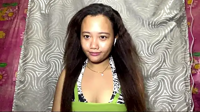 Snapshot of Abegail2221 chatting on June 9, 2026, 1:34 pm Abegail2221 online show from June 9, 2026, 1:34 pm