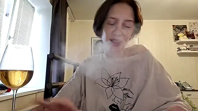 secrettt poison online show from June 19, 2026, 3:18 pm