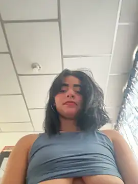 Pretty Adixxion online show from June 5, 2026, 7:19 pm