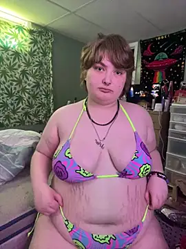 MollyStonez4200 online show from June 9, 2026, 6:31 pm