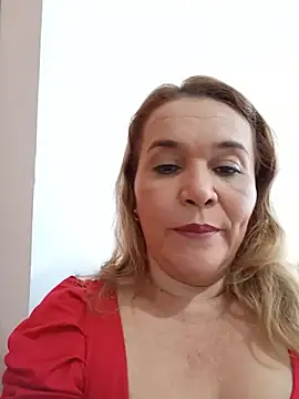 Sara hilton02 online show from June 25, 2026, 1:16 pm