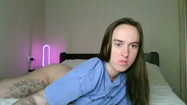 elliza snow online show from June 30, 2026, 8:03 am