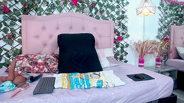 Alexita Sweet online show from July 16, 2026, 7:55 pm