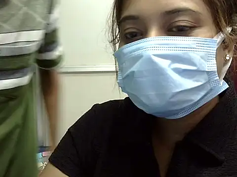 Snapshot of Sexy-Bulti chatting on May 17, 2026, 6:24 am Sexy-Bulti online show from May 17, 2026, 6:24 am