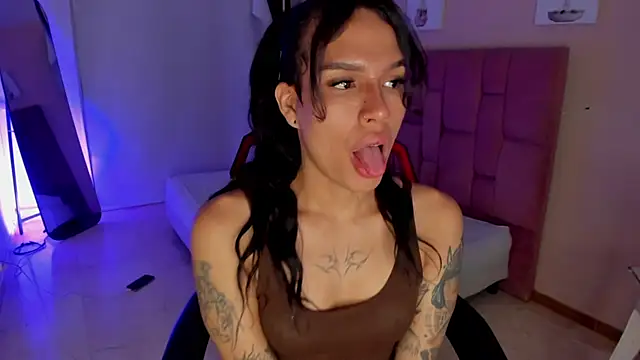 Snapshot of ISABELLAXDOLL chatting on July 21, 2026, 5:31 am ISABELLAXDOLL online show from July 21, 2026, 5:31 am