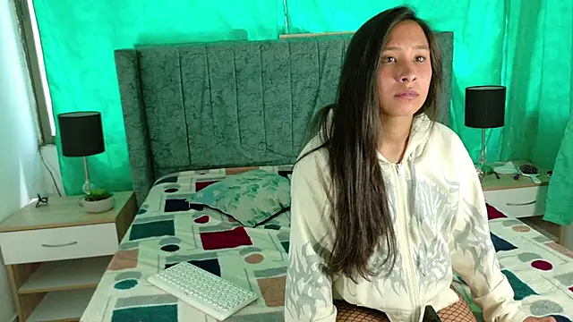 Lexy Mini online show from June 14, 2026, 4:30 pm