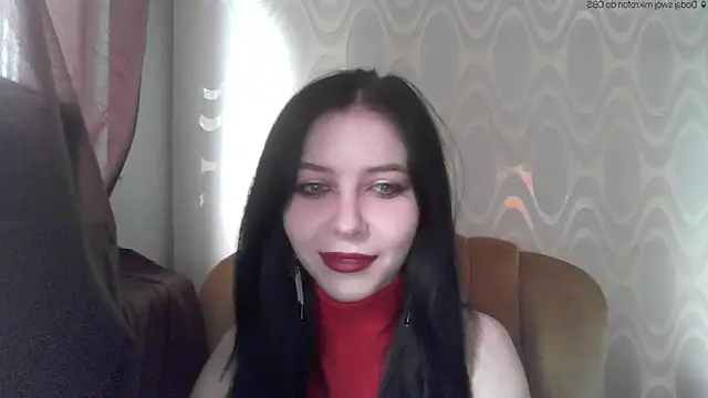 Snapshot of RileyTight chatting on June 4, 2026, 8:30 am RileyTight online show from June 4, 2026, 8:30 am