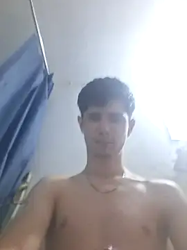 Snapshot of BigAlexxx1 chatting on July 1, 2026, 1:06 am BigAlexxx1 online show from July 1, 2026, 1:06 am