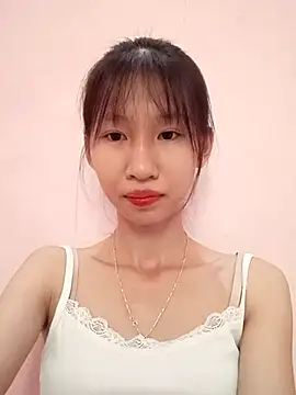 Snapshot of Abi_girl12 chatting on July 6, 2026, 7:48 am Abi girl12 online show from July 6, 2026, 7:48 am