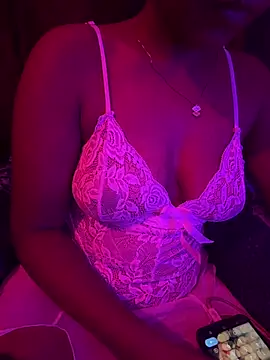Snapshot of Horny_Flora chatting on July 22, 2026, 6:21 pm Horny Flora online show from July 22, 2026, 6:21 pm