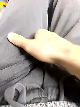 Snapshot of Singlemaleforcouples chatting on March 1, 2026, 11:54 am Singlemaleforcouples online show from March 1, 2026, 11:54 am