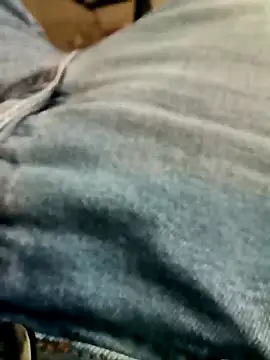 Snapshot of Singlemaleforcouples chatting on January 12, 2025, 11:50 am Singlemaleforcouples online show from January 12, 2025, 11:50 am