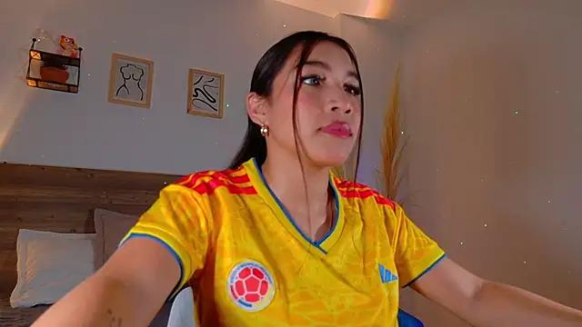  Emmakiss  online show from June 27, 2026, 12:00 pm