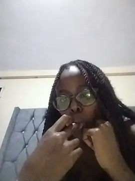 Snapshot of kendy_sexy chatting on June 7, 2026, 6:29 am kendy sexy online show from June 7, 2026, 6:29 am