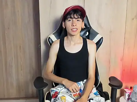Snapshot of Angel_Dustt1 chatting on June 10, 2026, 8:10 pm Angel Dustt1 online show from June 10, 2026, 8:10 pm