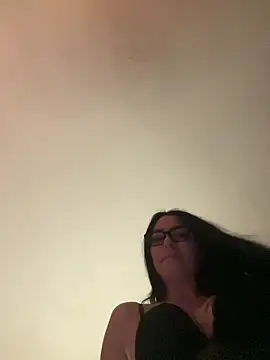 smoothkissx online show from March 13, 2025, 3:11 am