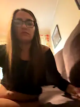 smoothkissx online show from September 10, 2025, 7:35 pm