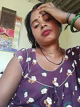 Snapshot of KRITIKA01990 chatting on July 10, 2026, 8:25 am KRITIKA01990 online show from July 10, 2026, 8:25 am